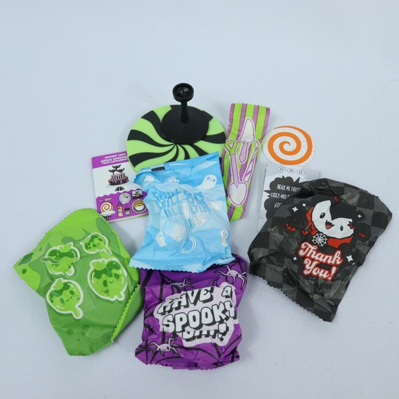 Miniverse Other - MGA Miniverse Make It Mini Food Halloween Series 2 Spooky Cake New Opened